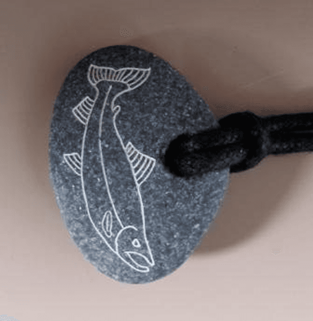Pebble pendant - Salmon